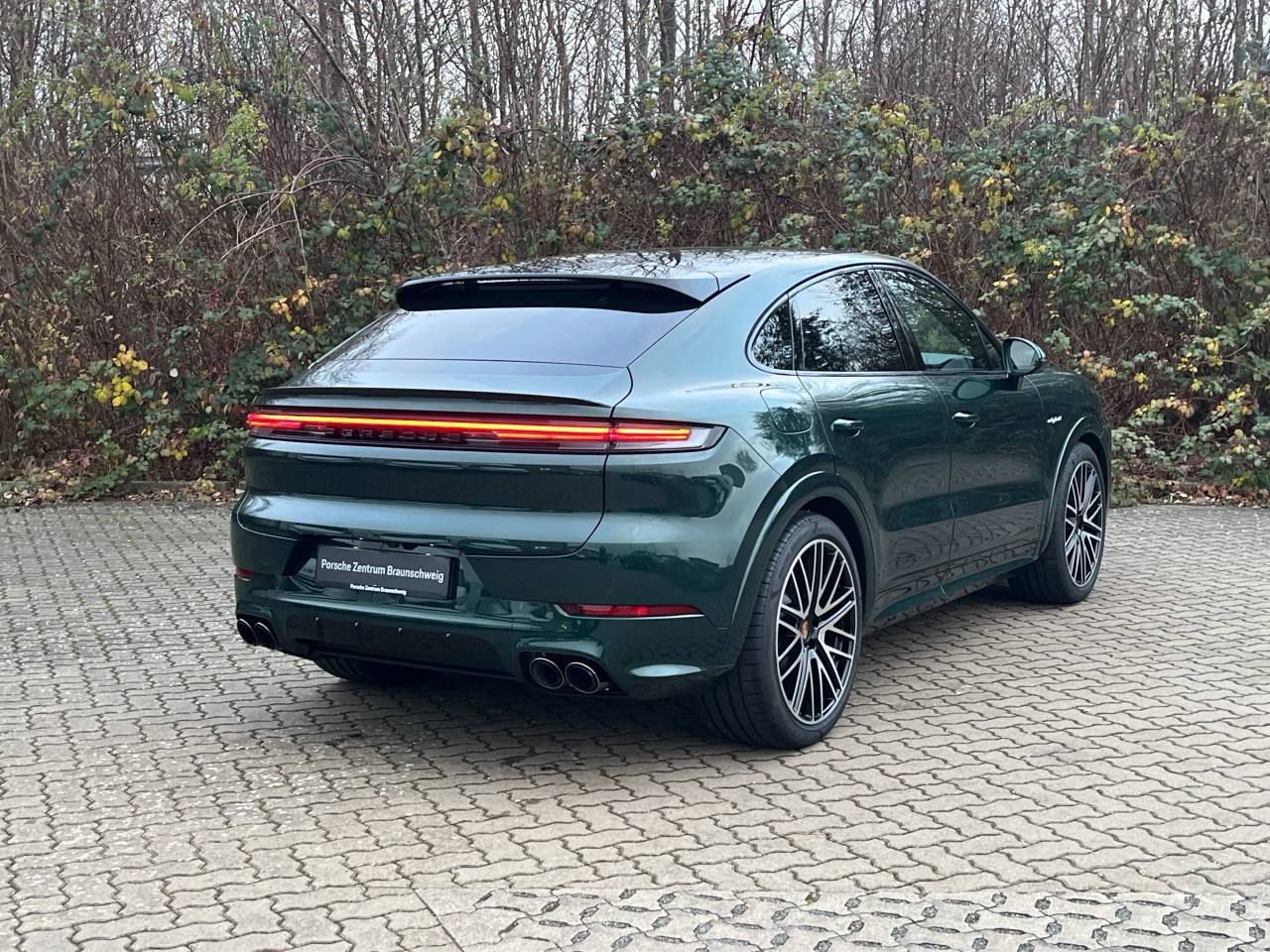 Porsche Cayenne III ph2 S E-Hybrid Coupé Black Edition - 2025 - Joinsteer - #29