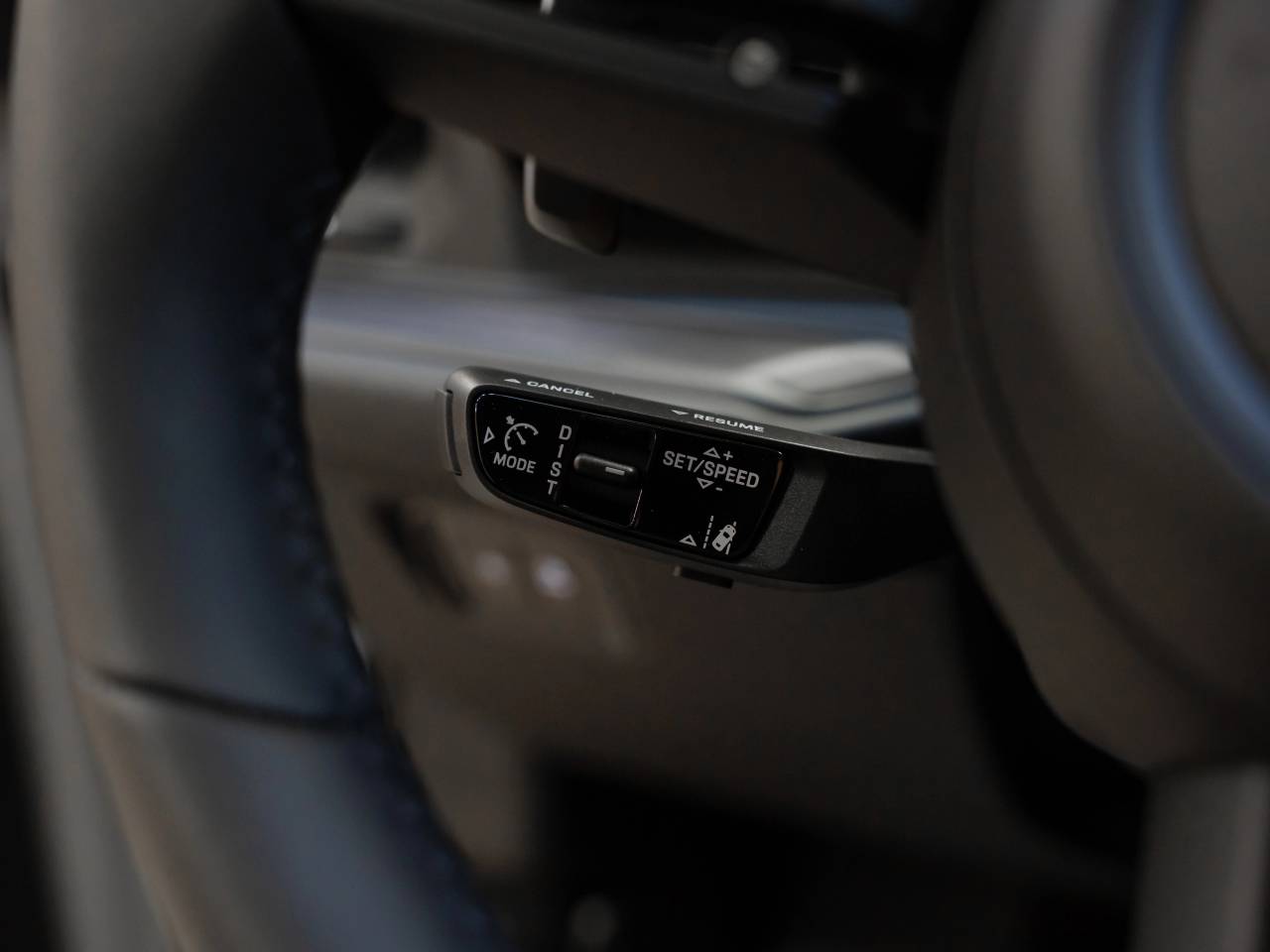Porsche Cayenne III ph2 E-Hybrid Black Edition - 2026 - Joinsteer - #32