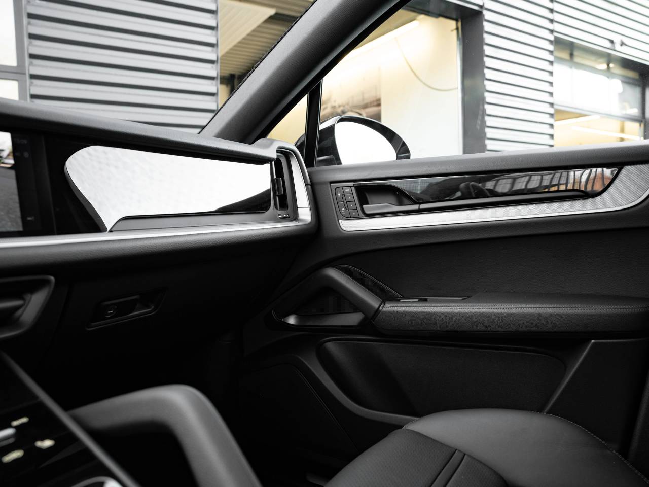 Porsche Cayenne III ph2 E-Hybrid Coupé - 2025 - Joinsteer - #34