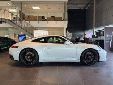 Porsche 992 II Carrera GTS — photo 6