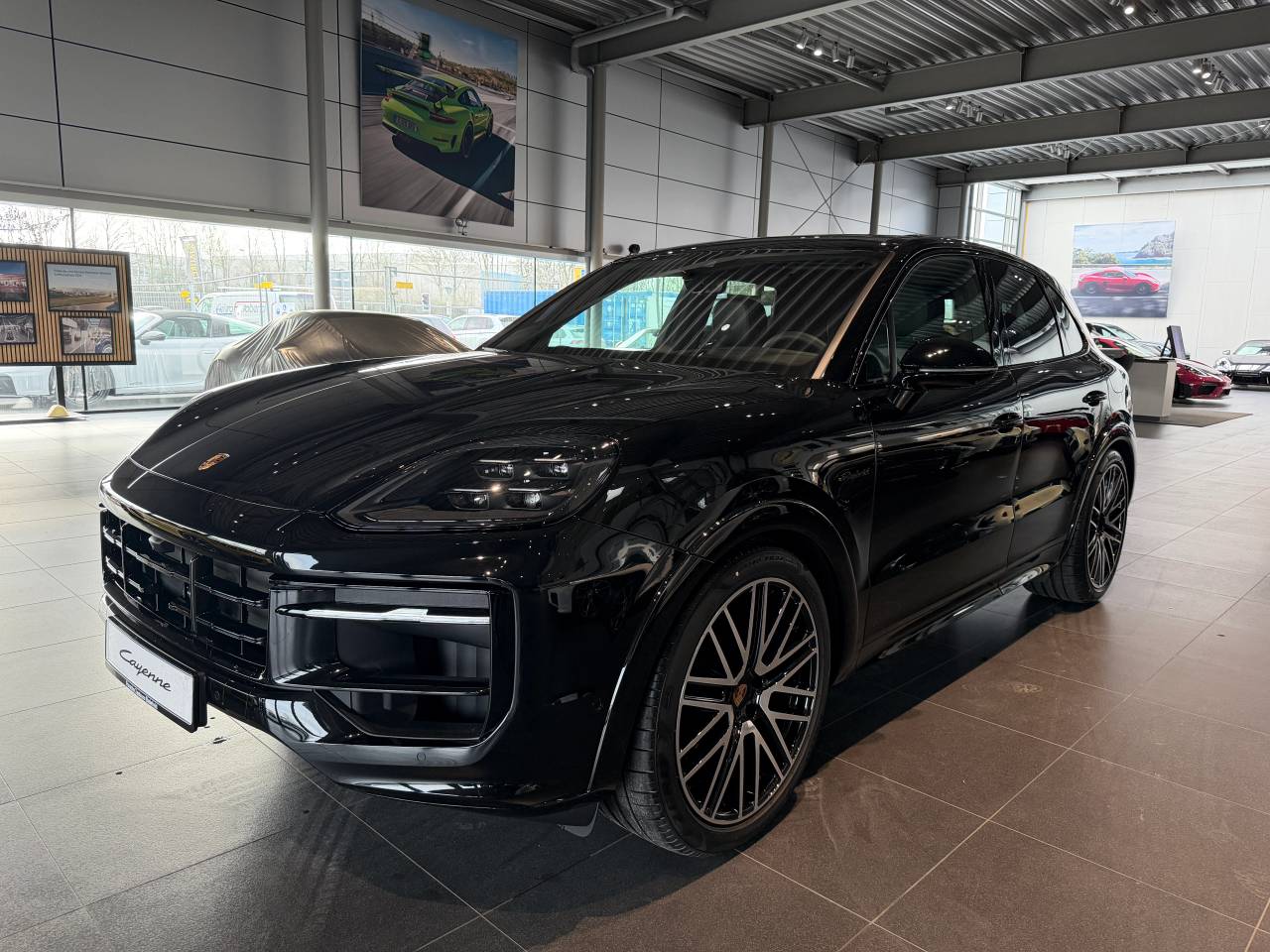 Porsche Cayenne III ph2 E-Hybrid Black Edition - 2026 - Joinsteer - #1