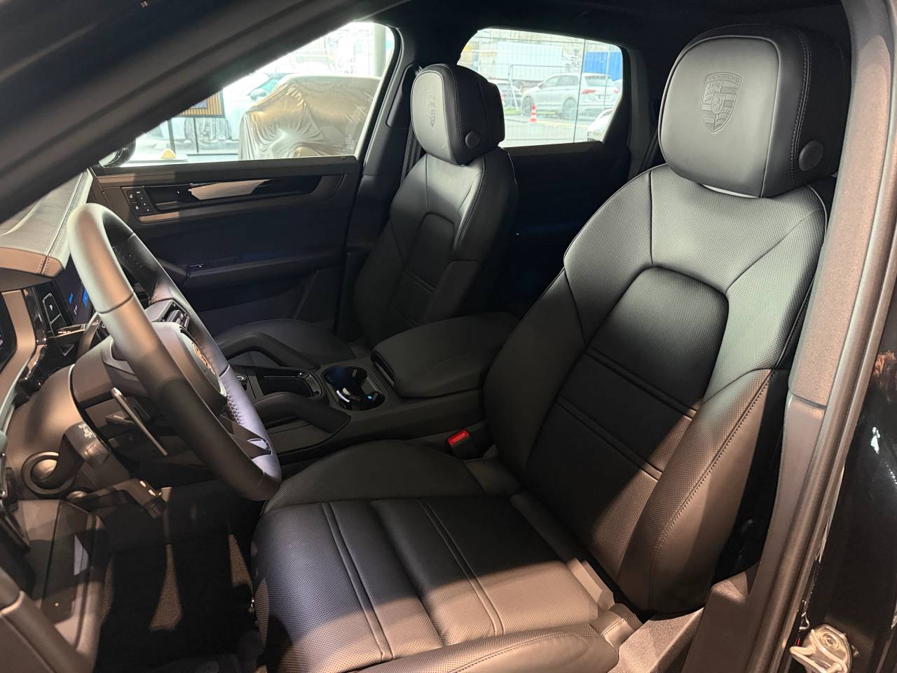 Porsche Cayenne III ph2 E-Hybrid Black Edition - 2026 - Joinsteer - #12