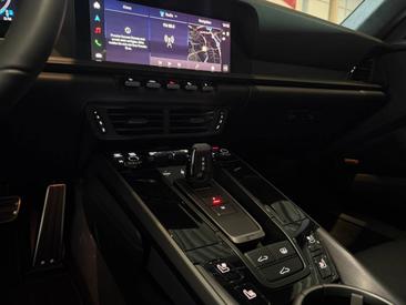 Porsche 992 II Carrera GTS — photo 17