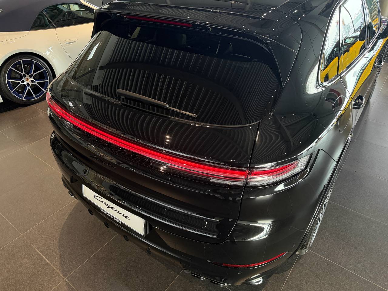 Porsche Cayenne III ph2 E-Hybrid Black Edition - 2026 - Joinsteer - #25