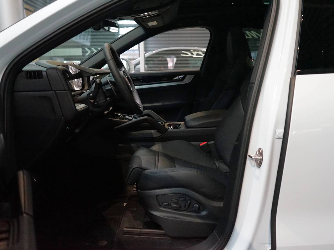 Porsche Cayenne III ph2 S E-Hybrid Coupé - 2025 - Joinsteer - #13