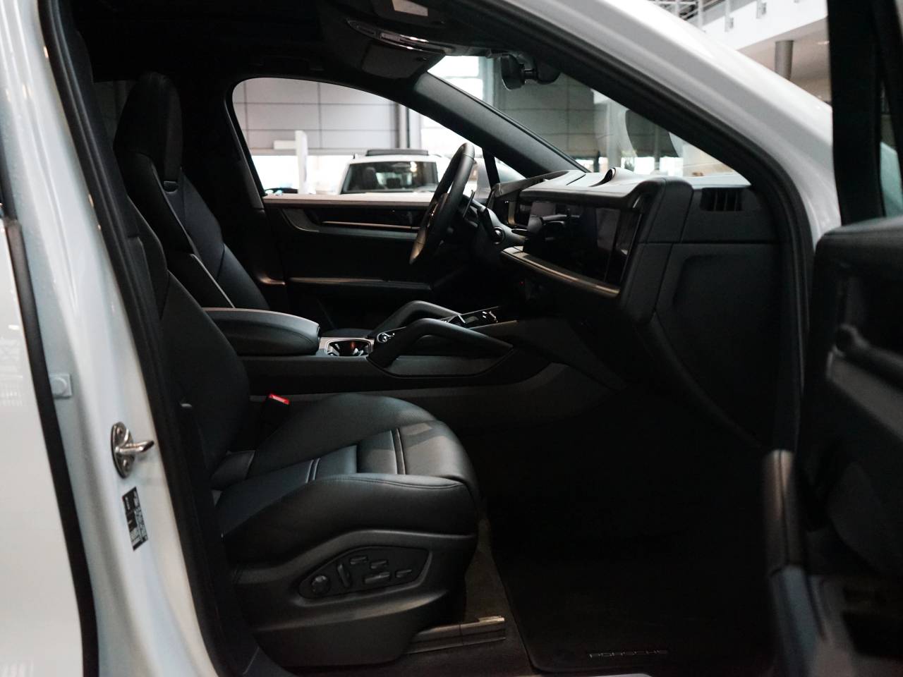Porsche Cayenne III ph2 S E-Hybrid Coupé - 2025 - Joinsteer - #17