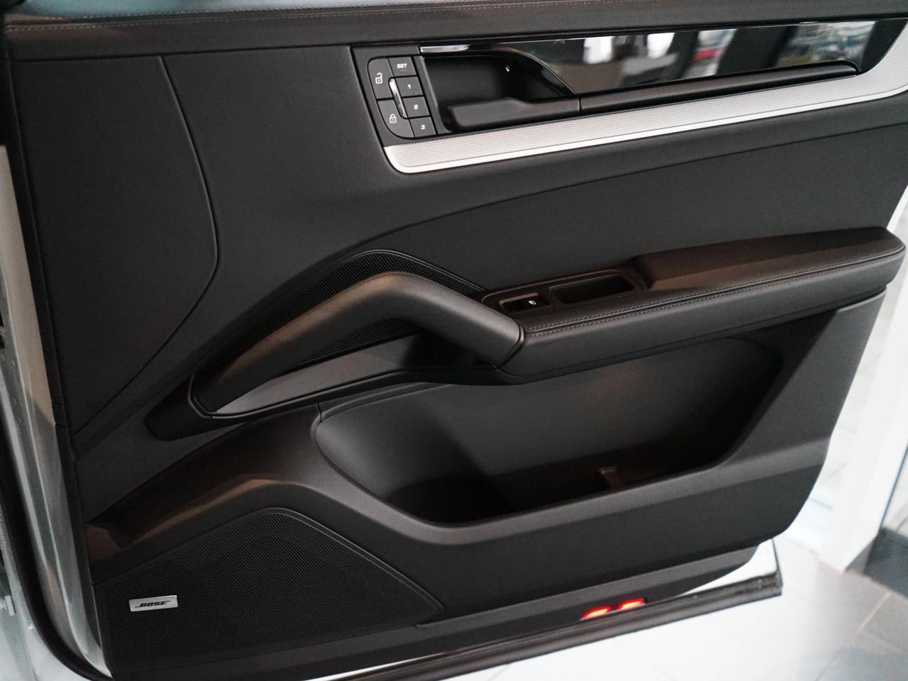 Porsche Cayenne III ph2 S E-Hybrid Coupé - 2025 - Joinsteer - #30