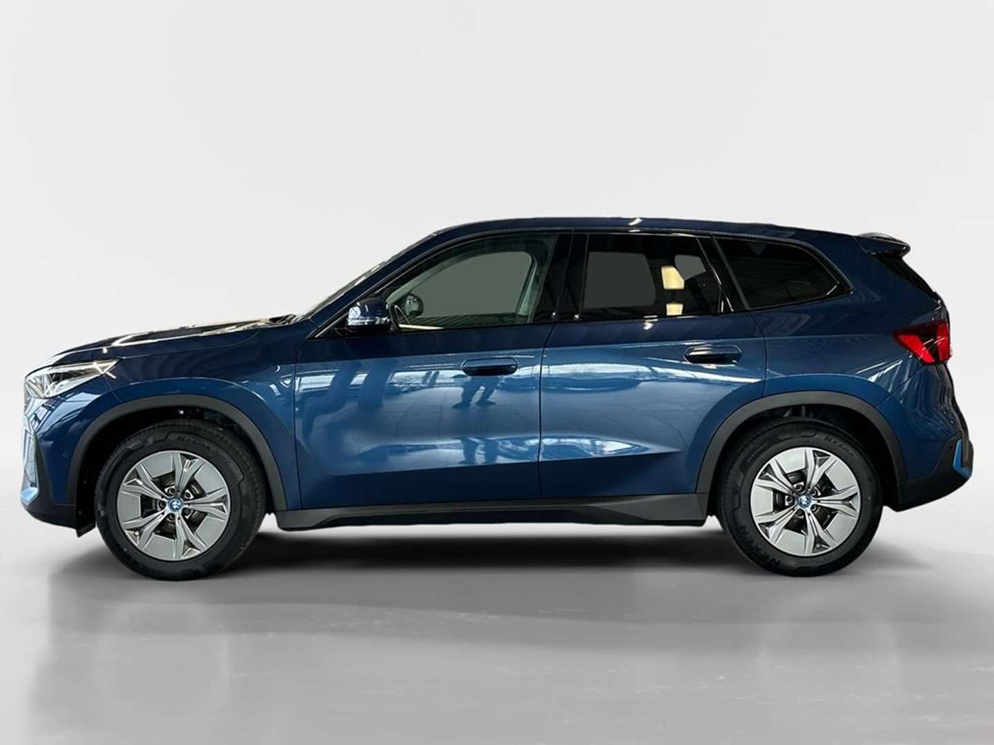 BMW IX1 - 2023 - Joinsteer - #4