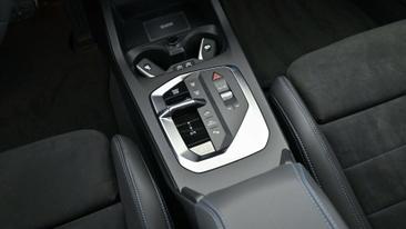 BMW 118 118d — photo 17