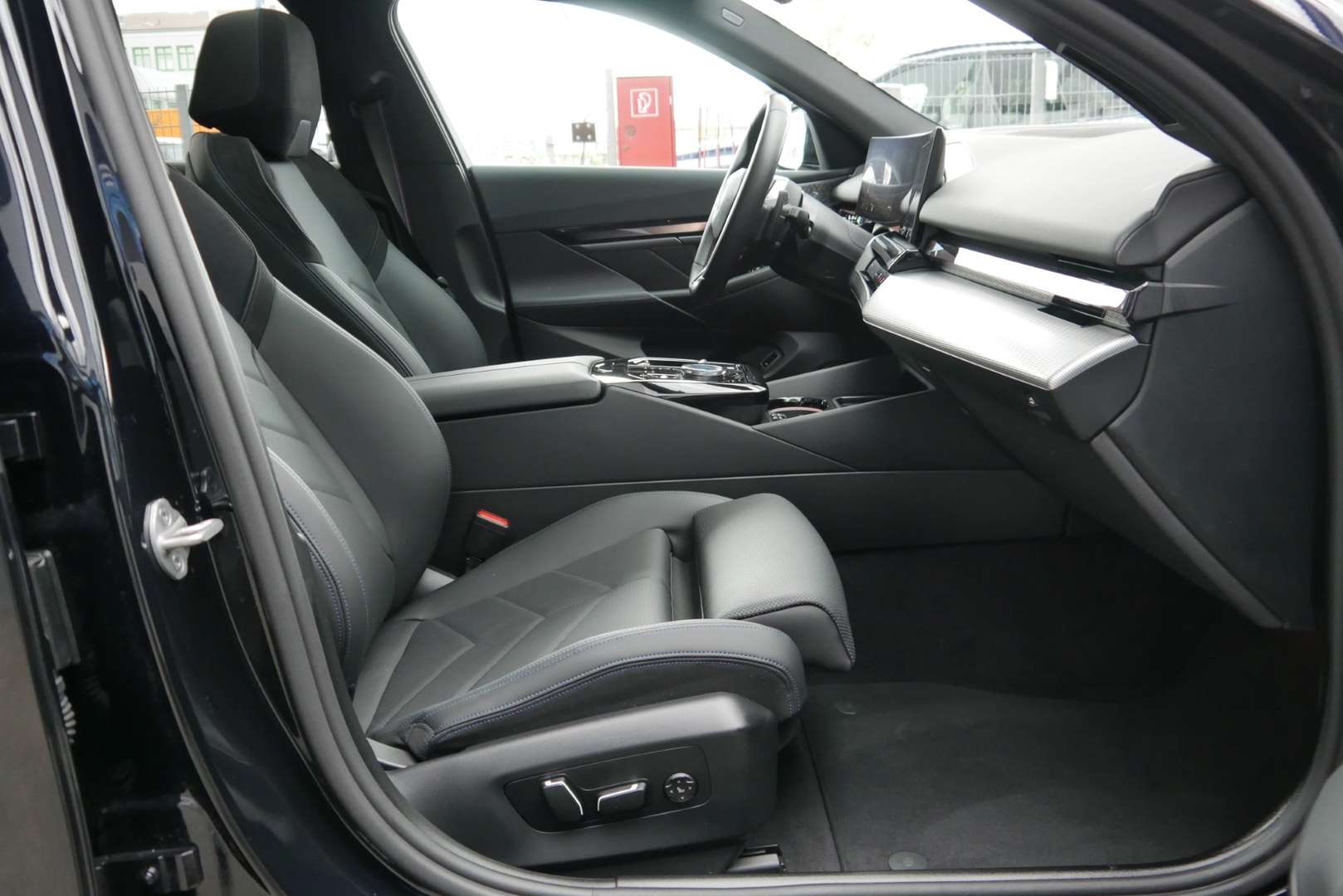 BMW 540d M Sport XDrive - 2025 - Joinsteer - #38