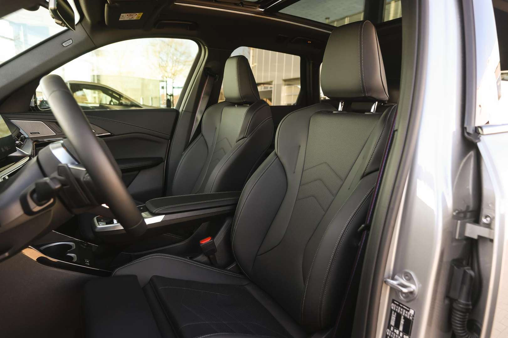 BMW IX1 M Sport EDrive20 - 2026 - Joinsteer - #10