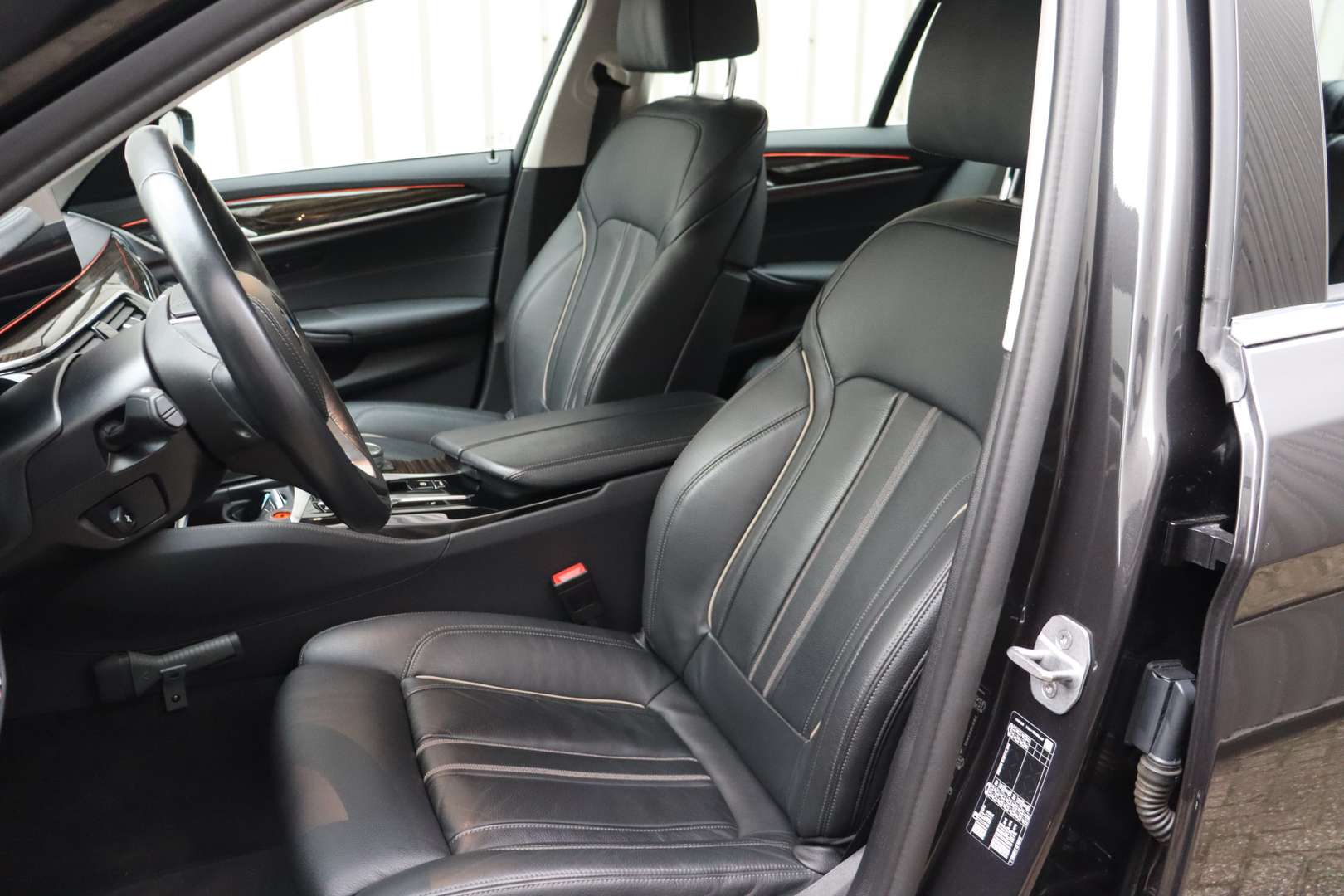 BMW Série 5 Luxury 520i - 2022 - Joinsteer - #3