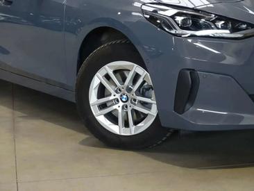 BMW 218d Active Tourer — photo 5