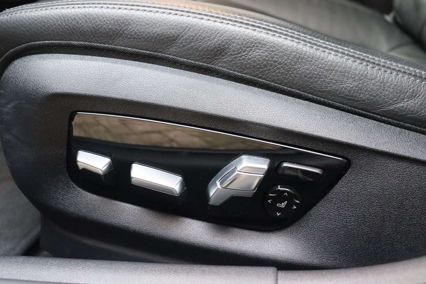BMW Série 5 Luxury 520i - 2022 - Joinsteer - #17