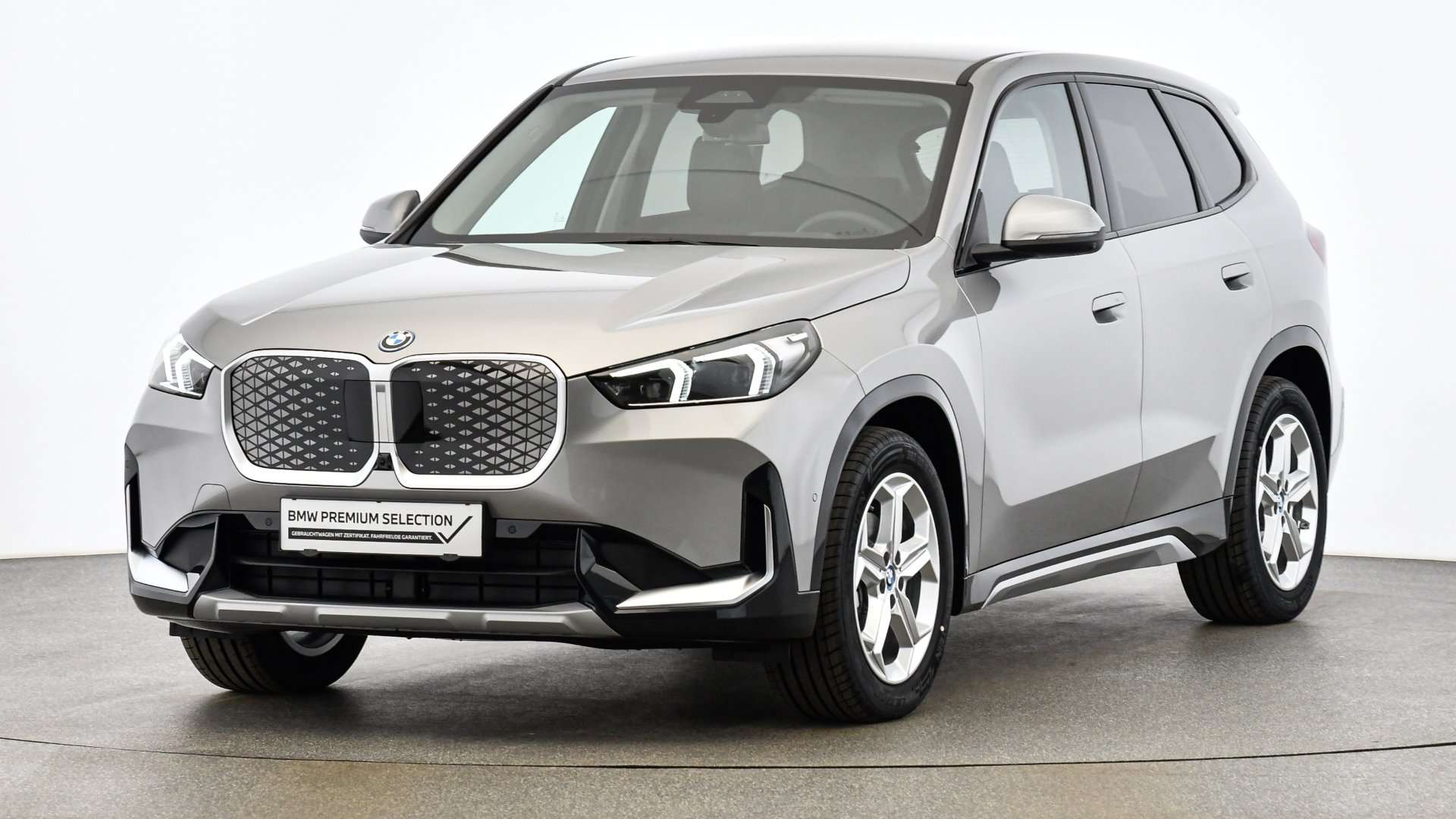 BMW IX1 EDrive20 - 2025 - Joinsteer - #5