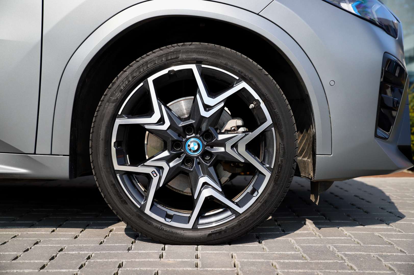 BMW IX2 Iconic Glow XDrive30 - 2024 - Joinsteer - #9