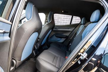 Volvo EX30 P5 Plus — photo 6