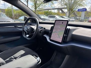 Volvo EX30 Recharge Plus — photo 10