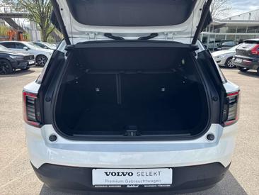 Volvo EX30 Recharge Plus — photo 11