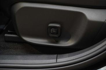 Volvo EX30 Twin Motor — photo 15