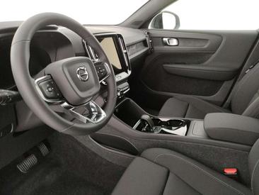 Volvo C40 Recharge Core — photo 8