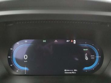 Volvo C40 Recharge Core — photo 17