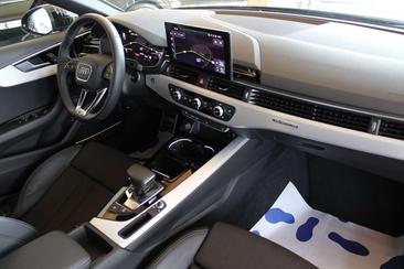 Audi A4 S Line Avant 40 TFSI — photo 11