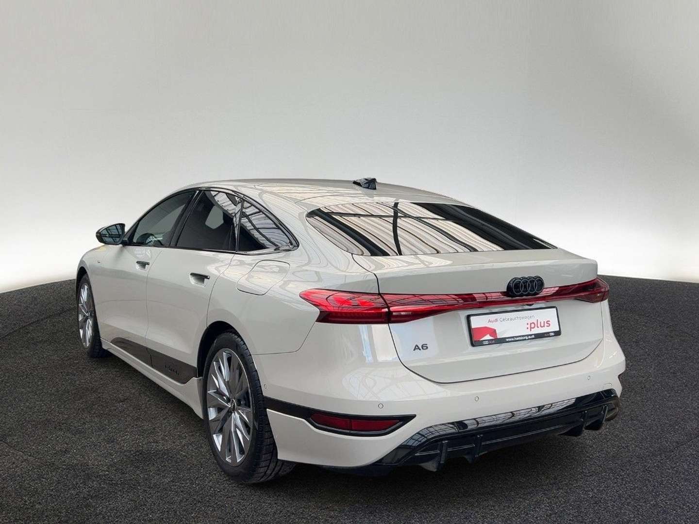 Audi A6 E-tron S Line Performance - 2025 - Joinsteer - #2