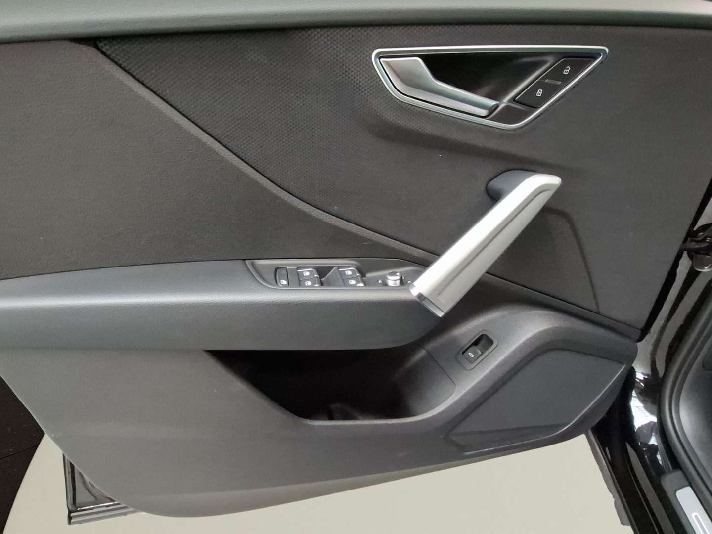 Audi Q2 S Line 35 TFSI - 2025 - Joinsteer - #13