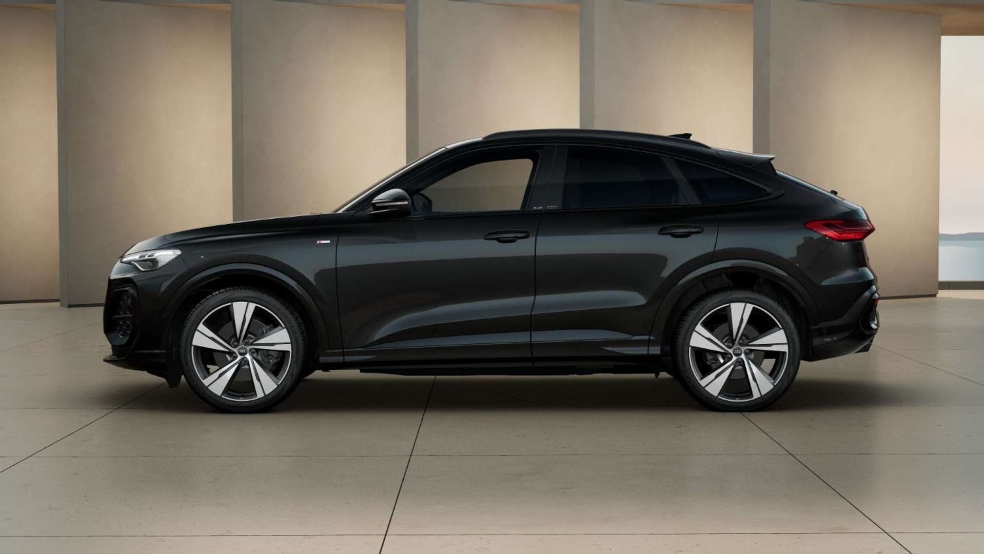 Audi Q5 Sportback Luftfederung TDI - 2026 - Joinsteer - #4