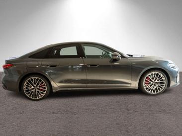 Audi A5 E-tron S Line — photo 3