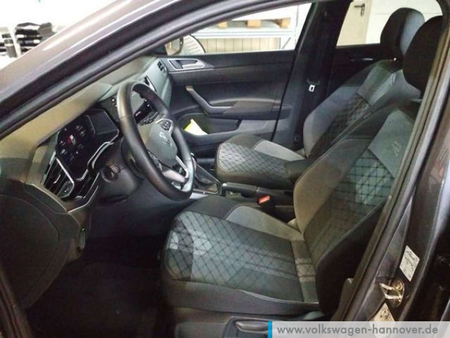 Volkswagen Taigo R-Line - 2025 - Joinsteer - #2