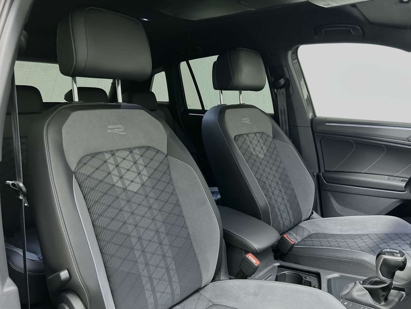 Volkswagen TIGUAN R-Line - 2023 - Joinsteer - #21