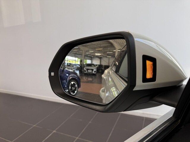 Audi Q8 TFSI E Avus Extended 55 TFSI E Quattro 381 Ch Tiptronic - 2023 - Joinsteer - #27