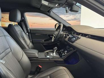 Land Rover Range Rover Evoque P200 R-Dyn. HSE Black Pack 21 — photo 4