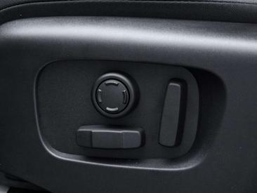 Land Rover Range Rover Evoque Dynamic HSE P270e — photo 19