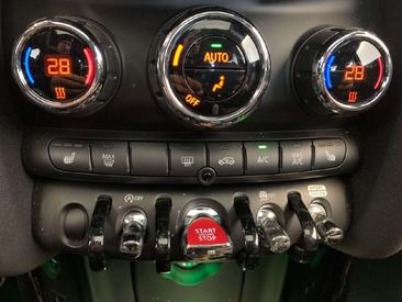 Mini Hatch Cooper S — photo 8
