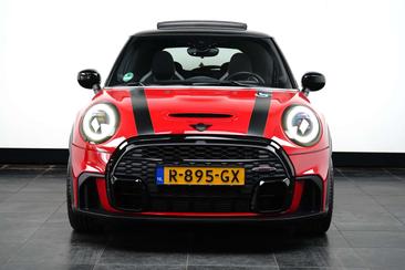 Mini Hatch Cooper S — photo 2