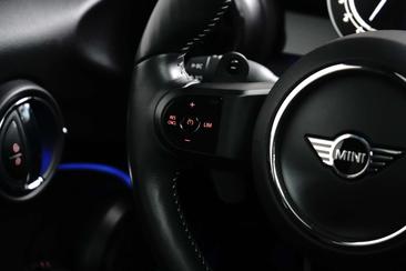 Mini Hatch Cooper S — photo 10