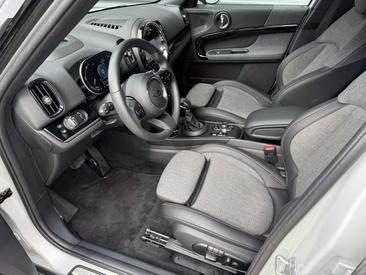 Mini Countryman COOPER SE — photo 5