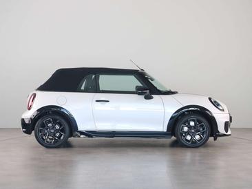 Mini Cabrio JCW Cooper — photo 6