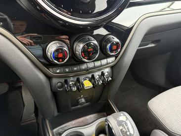 Mini Countryman COOPER SE — photo 13