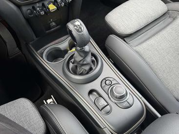 Mini Countryman COOPER SE — photo 14