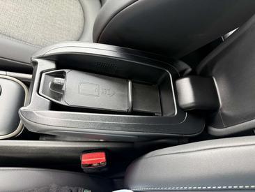 Mini Countryman COOPER SE — photo 16