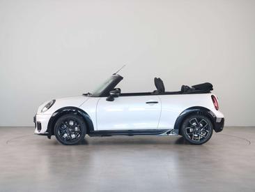 Mini Cabrio JCW Cooper — photo 15