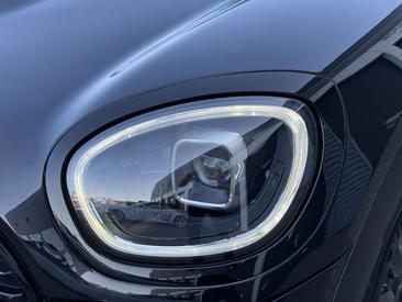 Mini Countryman COOPER SE — photo 23