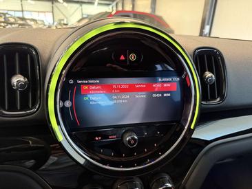 Mini Countryman COOPER SE — photo 28