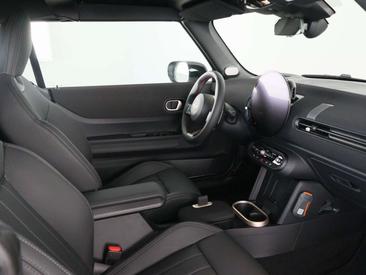 Mini Cabrio JCW Cooper — photo 36
