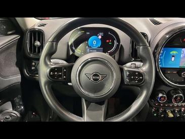 Mini Countryman COOPER SE — photo 10