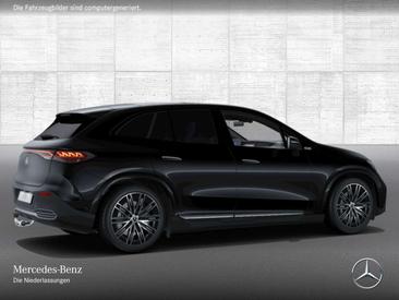 Mercedes EQE 300 Night Edition — photo 16